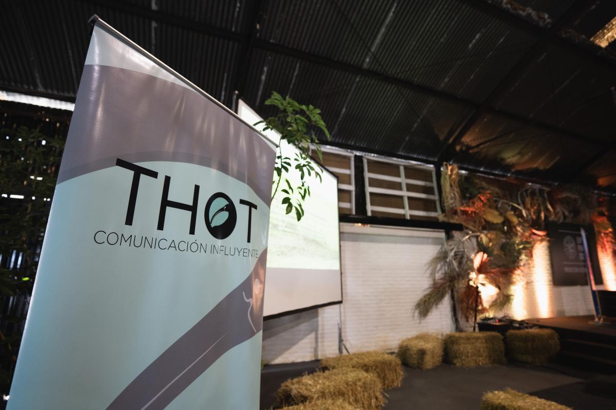 THOT en la CCE